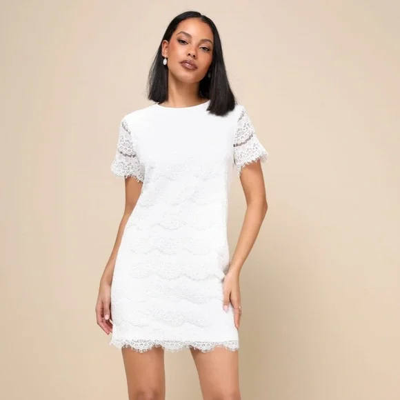 chinese dress ladies Lindsay Sleeveless Shift Dress in Lace | Color - Evergreen / Xs main image 1